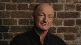 Oz Clarke reveals Secrets of the National Trust